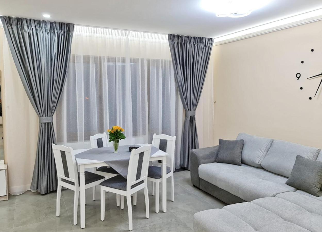 Apartament Lexannona Buşteni Exteriör bild