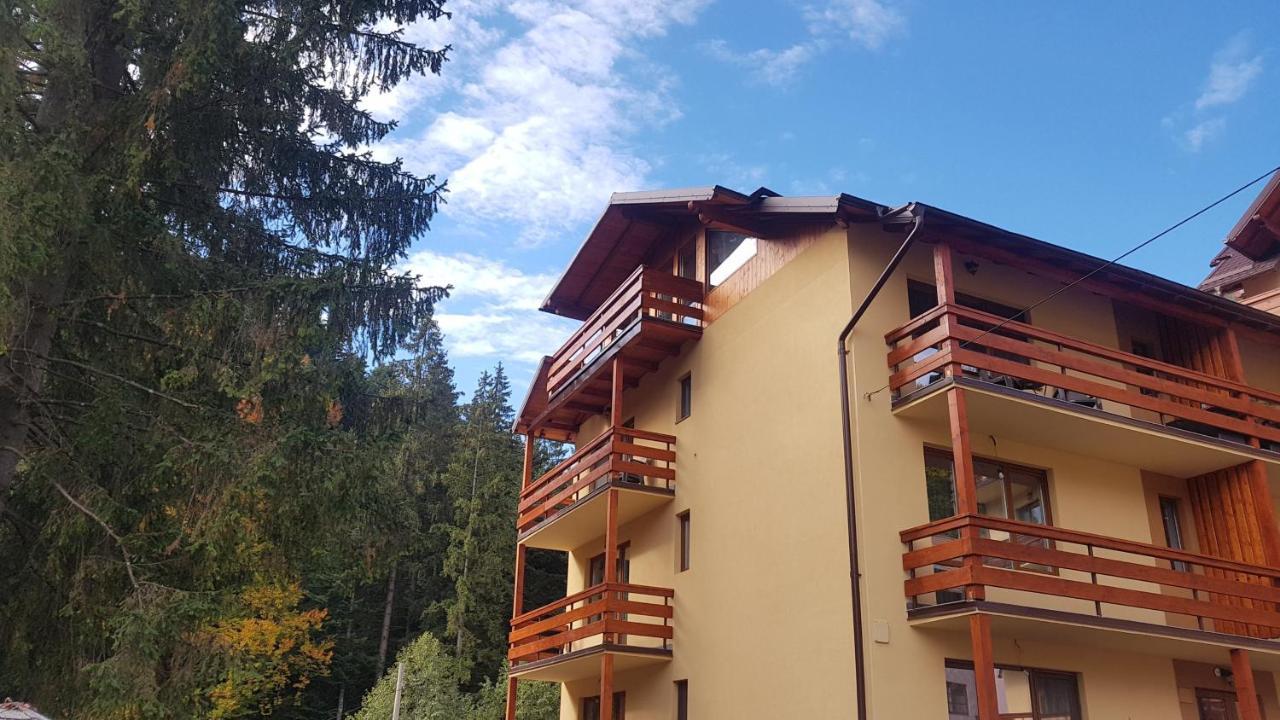 Apartament Lexannona Buşteni Exteriör bild